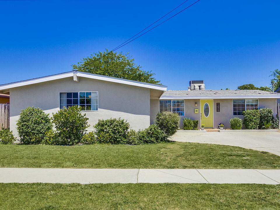 1st image of 12939 Morene St