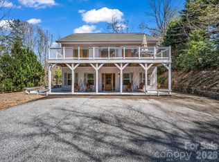121 Fern Loop, Lake Lure, NC 28746