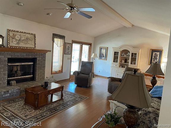 4th image of 5168 Wyndemere Sq