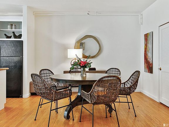 5th image of 2947 Jackson St #A