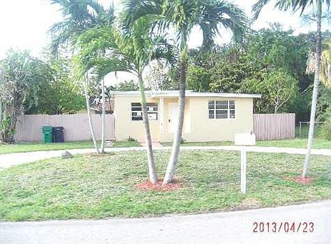 1st image of 9011 SW 157th St