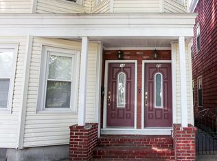 18 Willow St, Cambridge, MA 02141