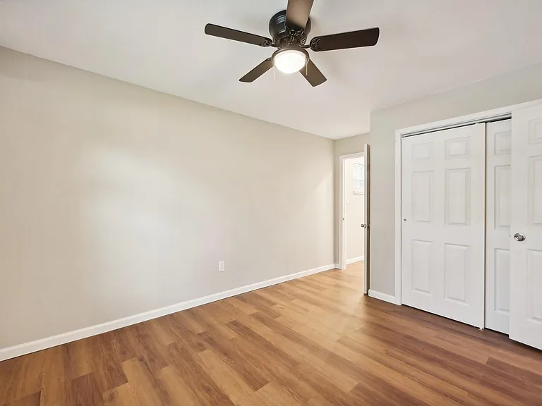 317 Redwood St — Photo 22