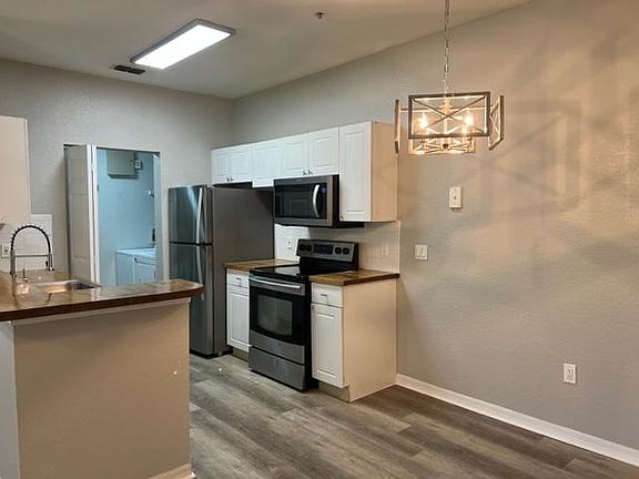2nd image of 860 Grand Regency Poin Unit 204