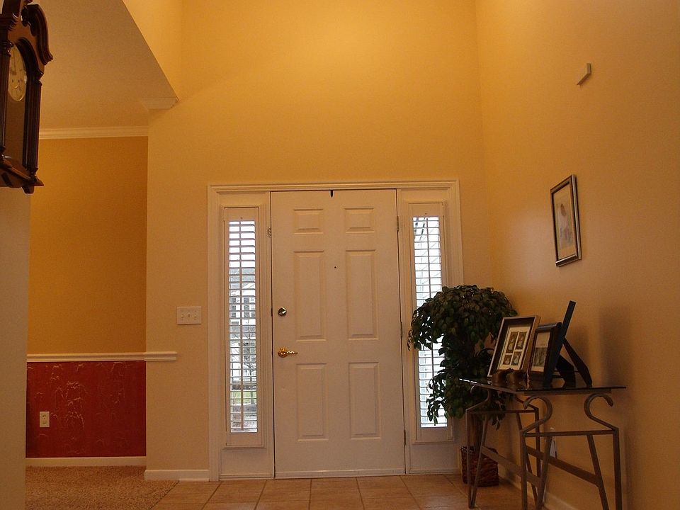2 Story Foyer