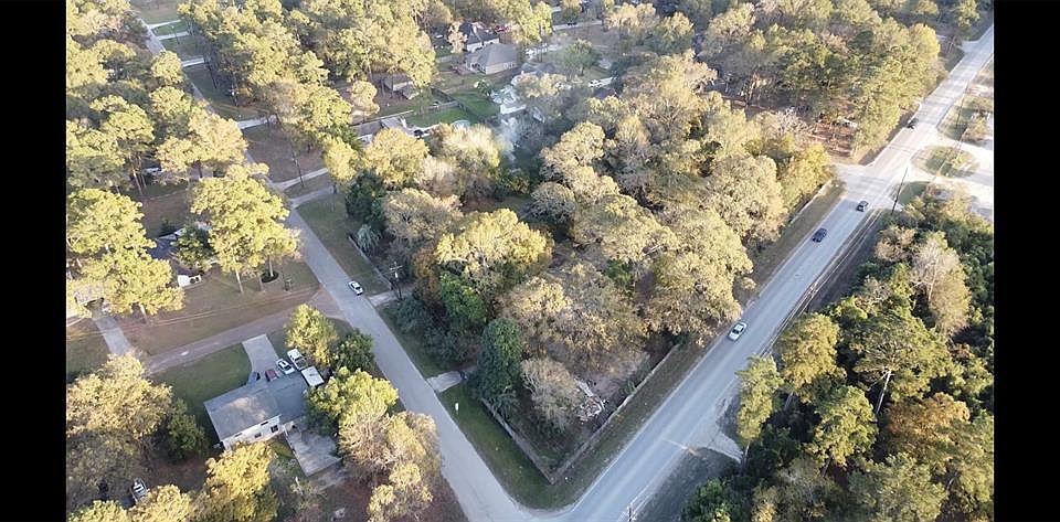 1st image of 19784 N Plantation Estates Dr