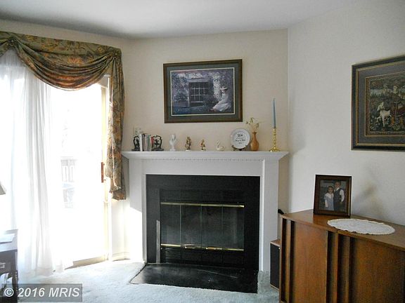 4th image of 1220 S Curley St