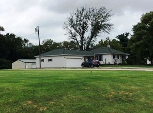 1398 Us Highway 67, Sherrard, IL 61281
