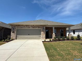 214 Esplanade Ct, Huntsville, AL 35824