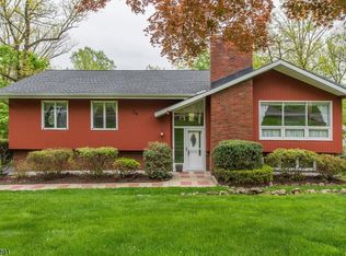 24 Foremost Mountain Rd, Towaco, NJ 07082