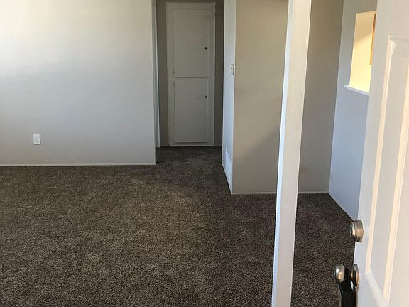 5th image of 8229 Orchard Ave #17