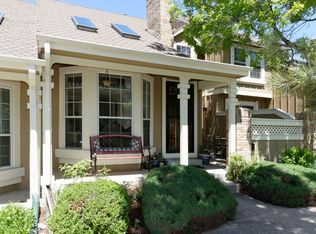 2997 W Long Ct APT B, Littleton, CO 80120