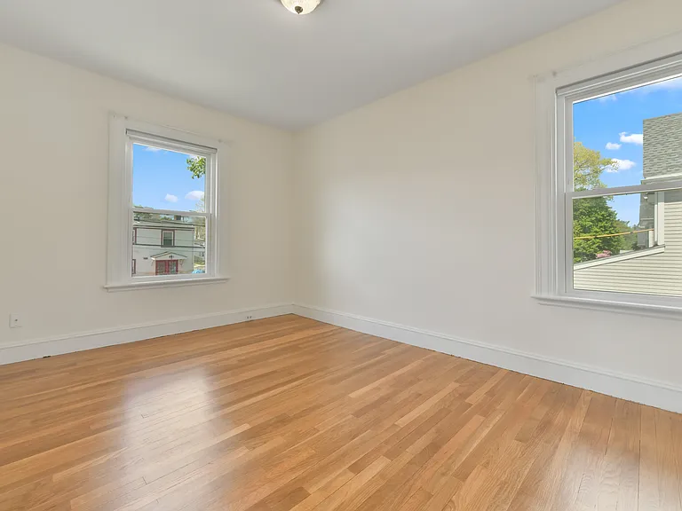 14 Westover St #2 — Photo 17