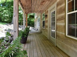 835 N Woodland Cir, Bloomfield, IN 47424