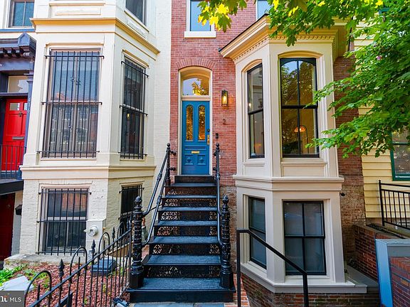 3rd image of 418 M St NW #2