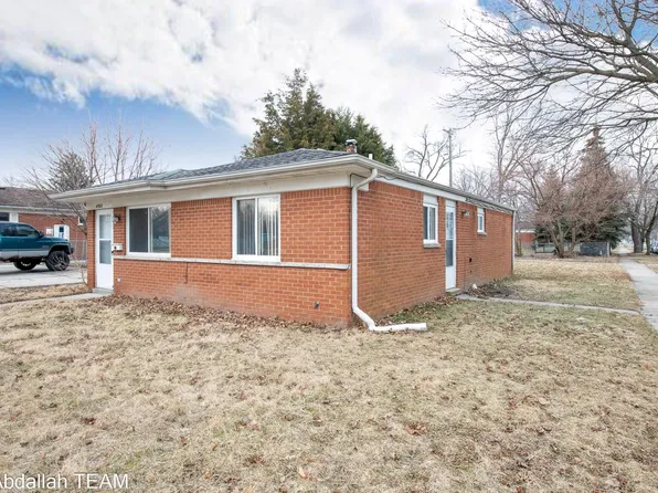 4902 Clippert St, Dearborn Heights, MI 48125
