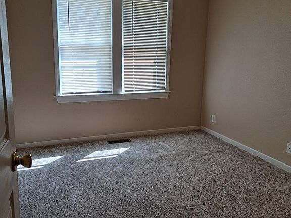 3rd image of 410 N Cedar St #412