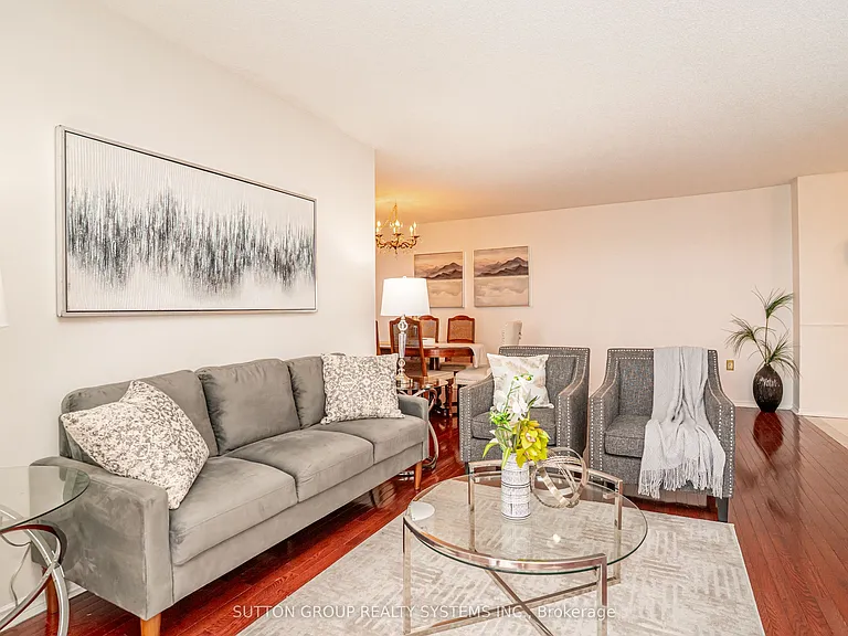 20 Cherrytree Dr #802 — Photo 13