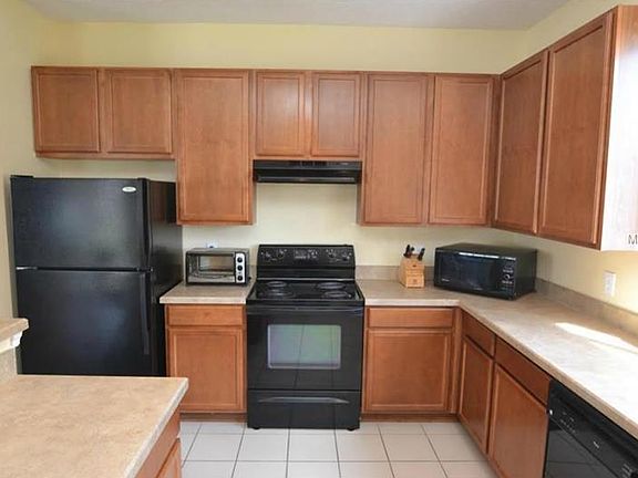 4th image of 14442 Golden Rain Tree Blvd