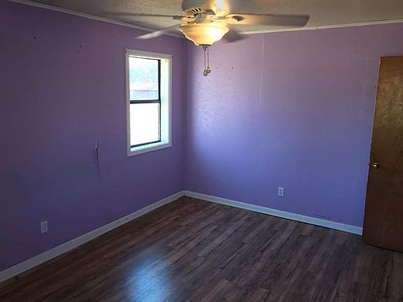5th image of 50 Holly St