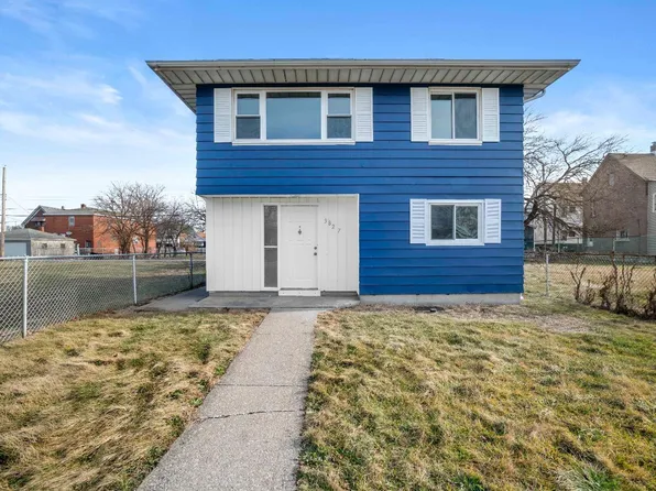 3827 Catalpa St, East Chicago, IN 46312