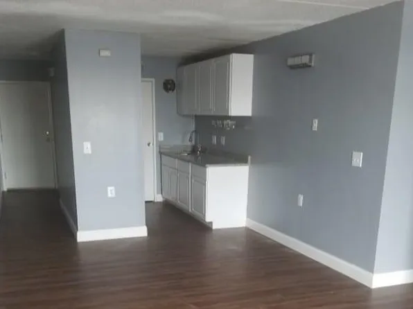 Pallister Plaisance Apartments