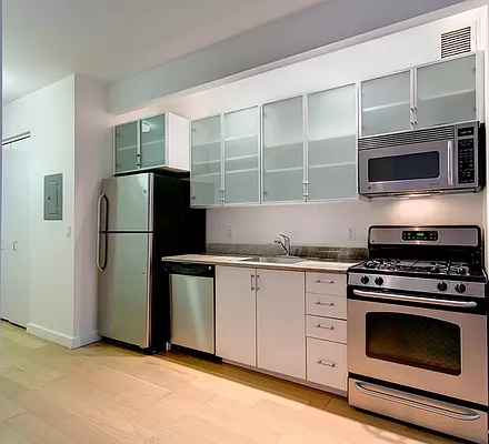 Rented by Oxford Property Group | media 16