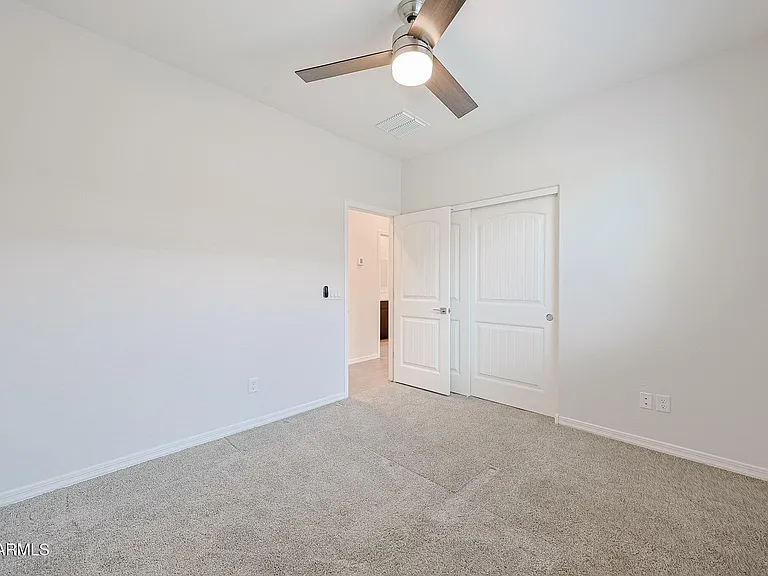 17435 W Laurie Ln — Photo 15