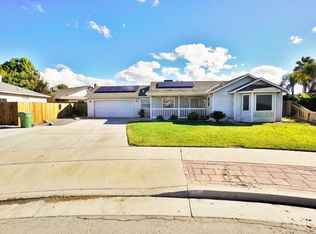 500 Westgate Pl, Lemoore, CA 93245