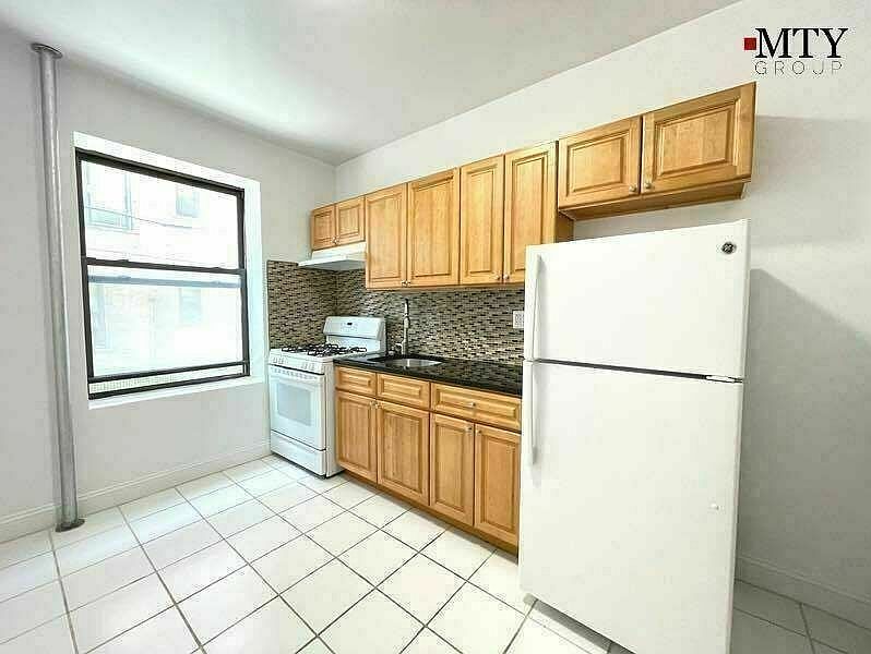 1st image of 34-20 30th St #1M