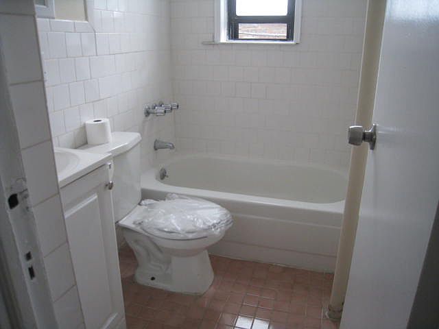 1st image of 41-04 Astoria Blvd S #B2