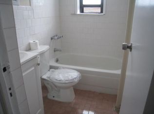 41-04 Astoria Blvd S #B2, Astoria, NY 11103