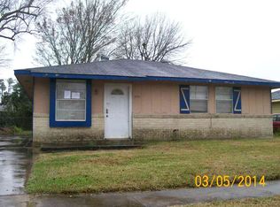 2721 Erin Dr, Marrero, LA 70072