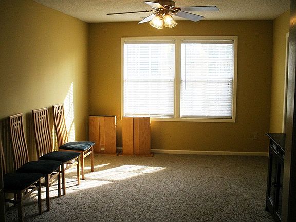 4th image of 108 Norham Dr