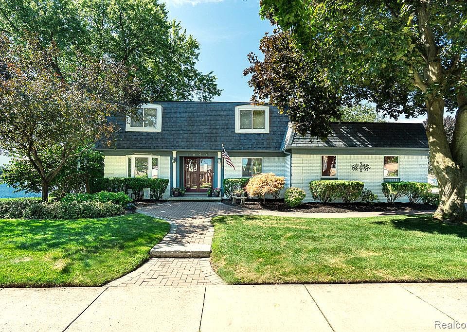 1st image of 1854 Lyster Ln