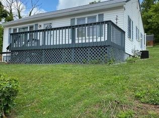 96 Texas Rd, Gallipolis, OH 45631