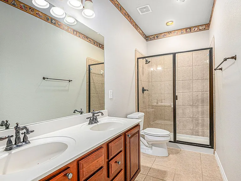 605 Port Royale Way — Photo 22