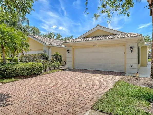 5867 Helicon Pl, Sarasota, FL 34238