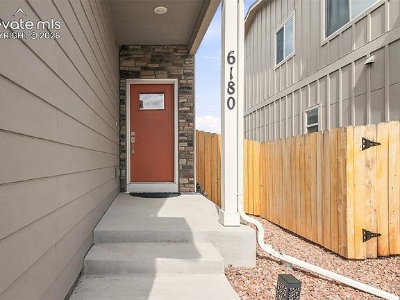2nd image of 6180 Godwit Ln