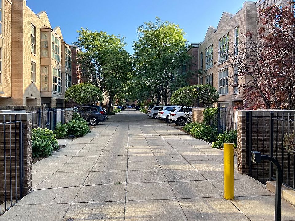 1st image of 2379 N Wayne Ave