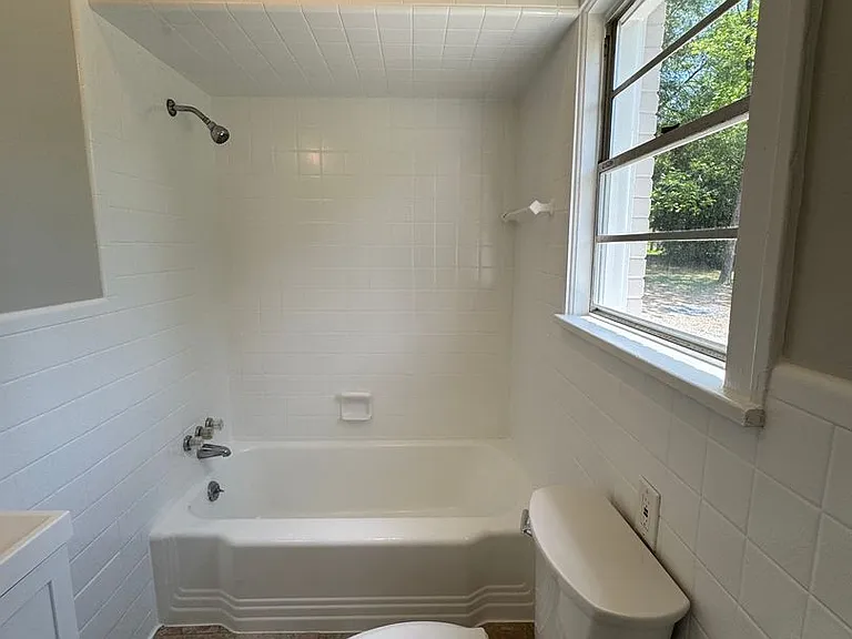 18 Blacks Bluff Rd SW — Photo 27
