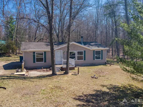 2705 Caribou Trl, West Branch, MI 48661