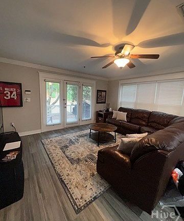 4th image of 660 Barnett Shoals Road #116