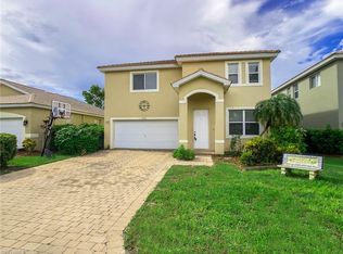 9254 Chestnut Tree Loop, Fort Myers, FL 33967