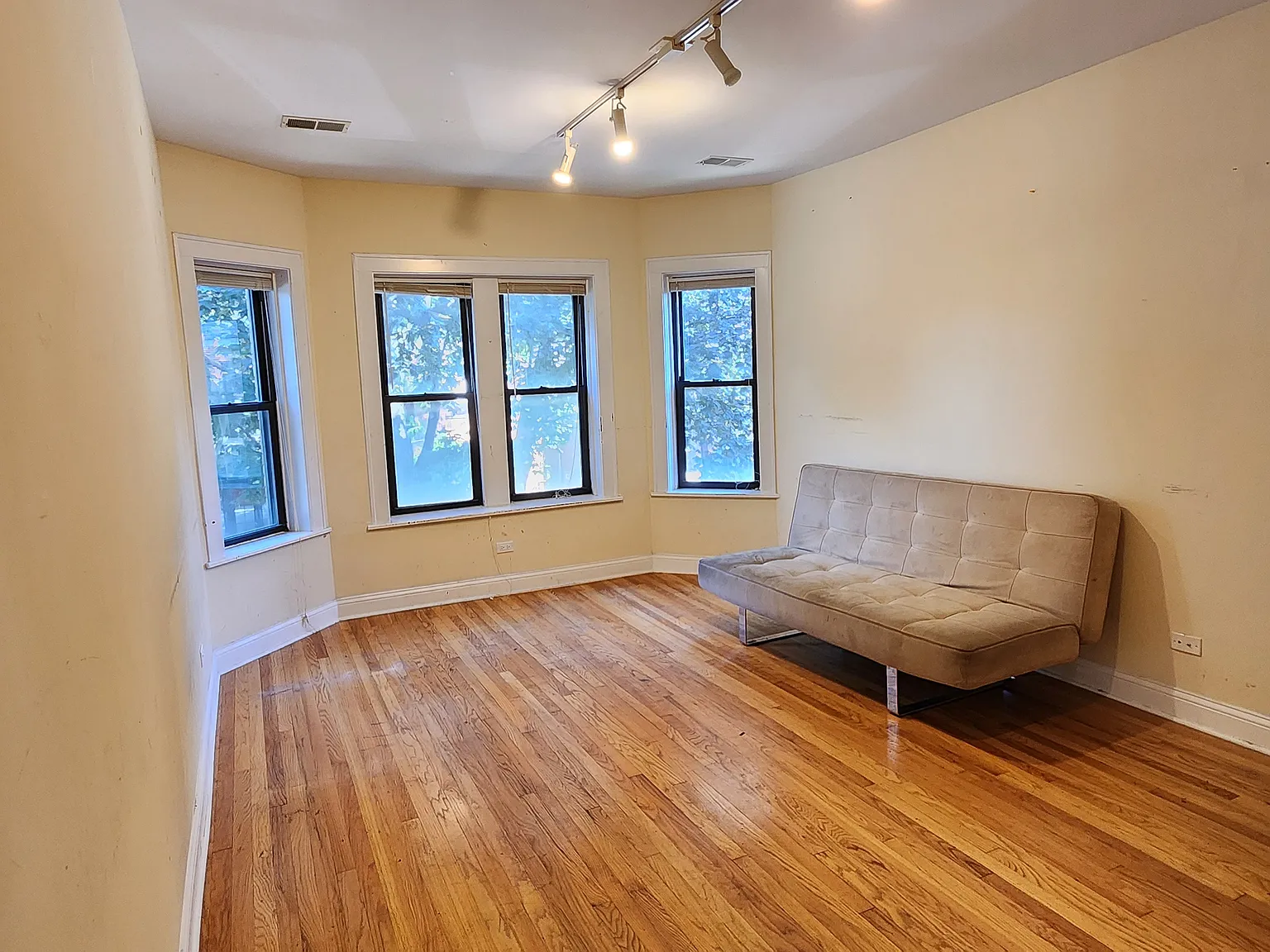 2 bed, $2,056 — Photo 3
