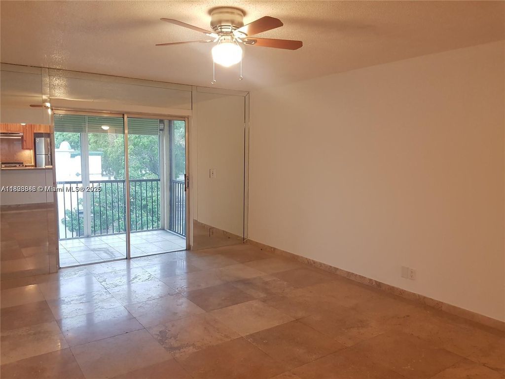 253 S Cypress Rd APT 237, photo 7