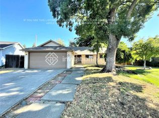 385 Temple Dr, Vacaville, CA 95687