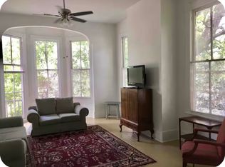 215 E Bolton St, Savannah, GA 31401