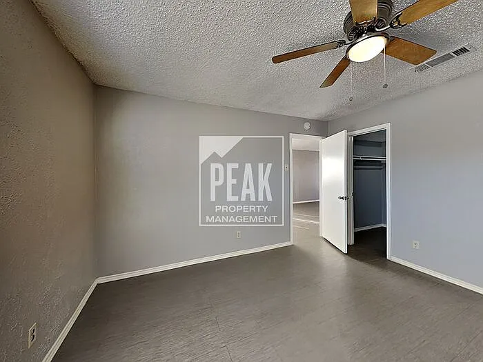 2710 Saint George Pl — Photo 14