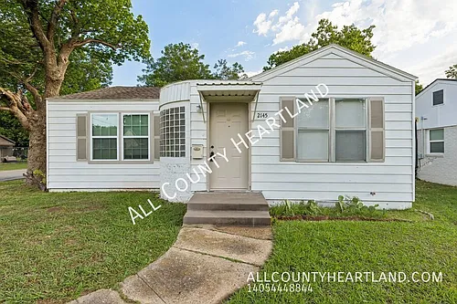 2145 NW 32nd St Photo 1